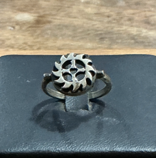 Anillo Cruz Orlada plata 925.