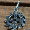 Cruz orlada chica 1,4 cm diámetro, plata 9253